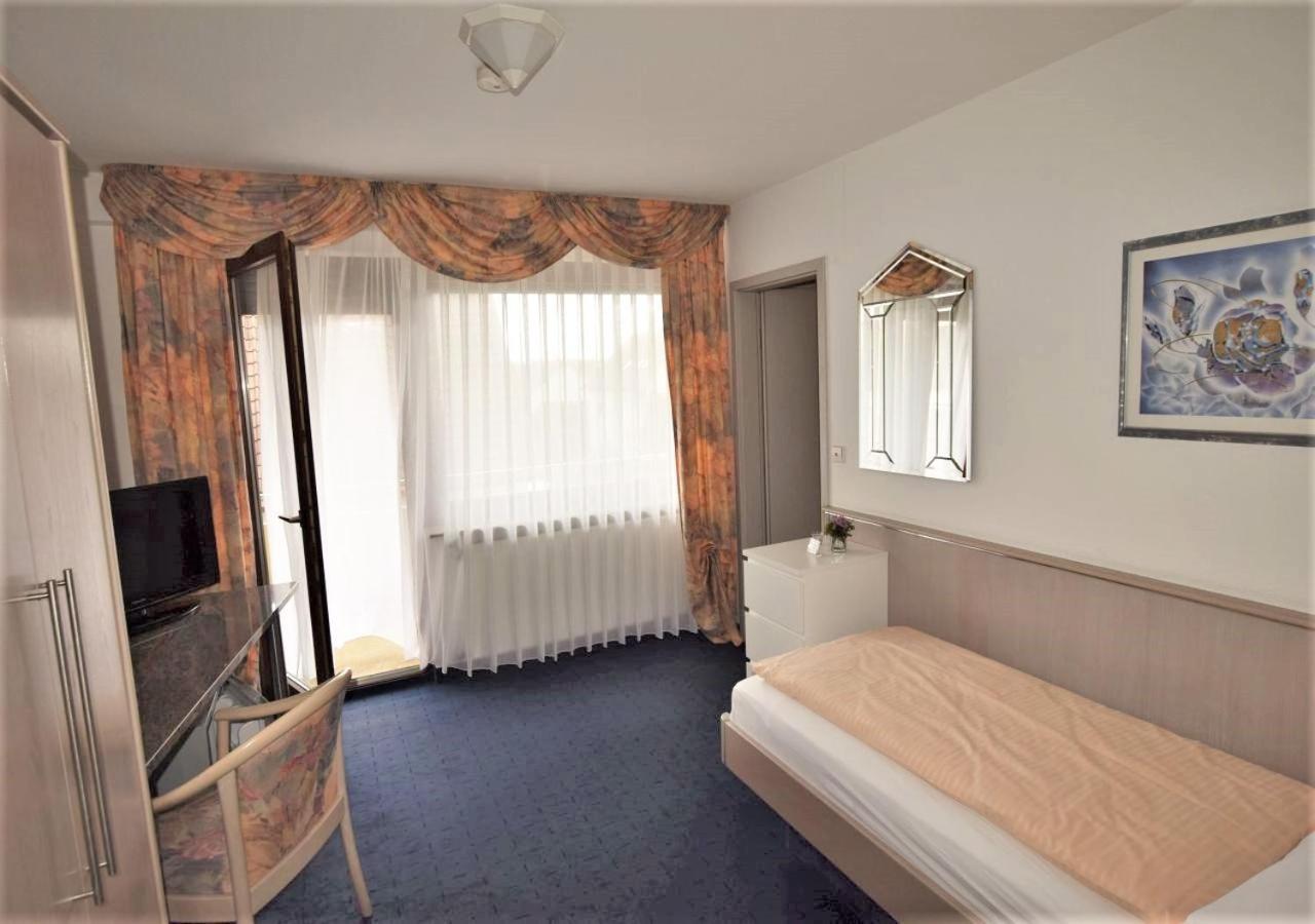 Alena - Kontaktlos Check-in